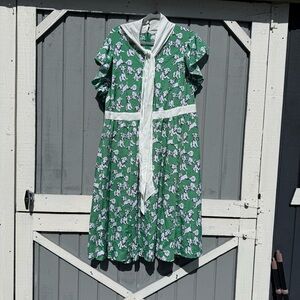 NWT Unique Vintage Green Floral Dress with White Dog Accents Size 1X